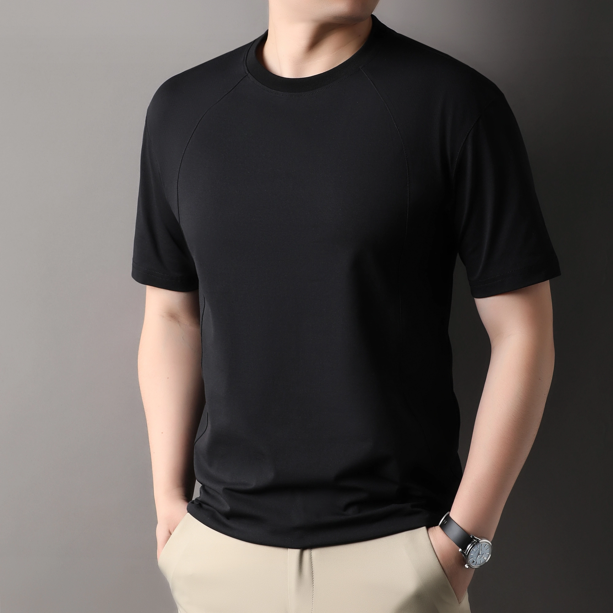 PIERRE CARDIN T