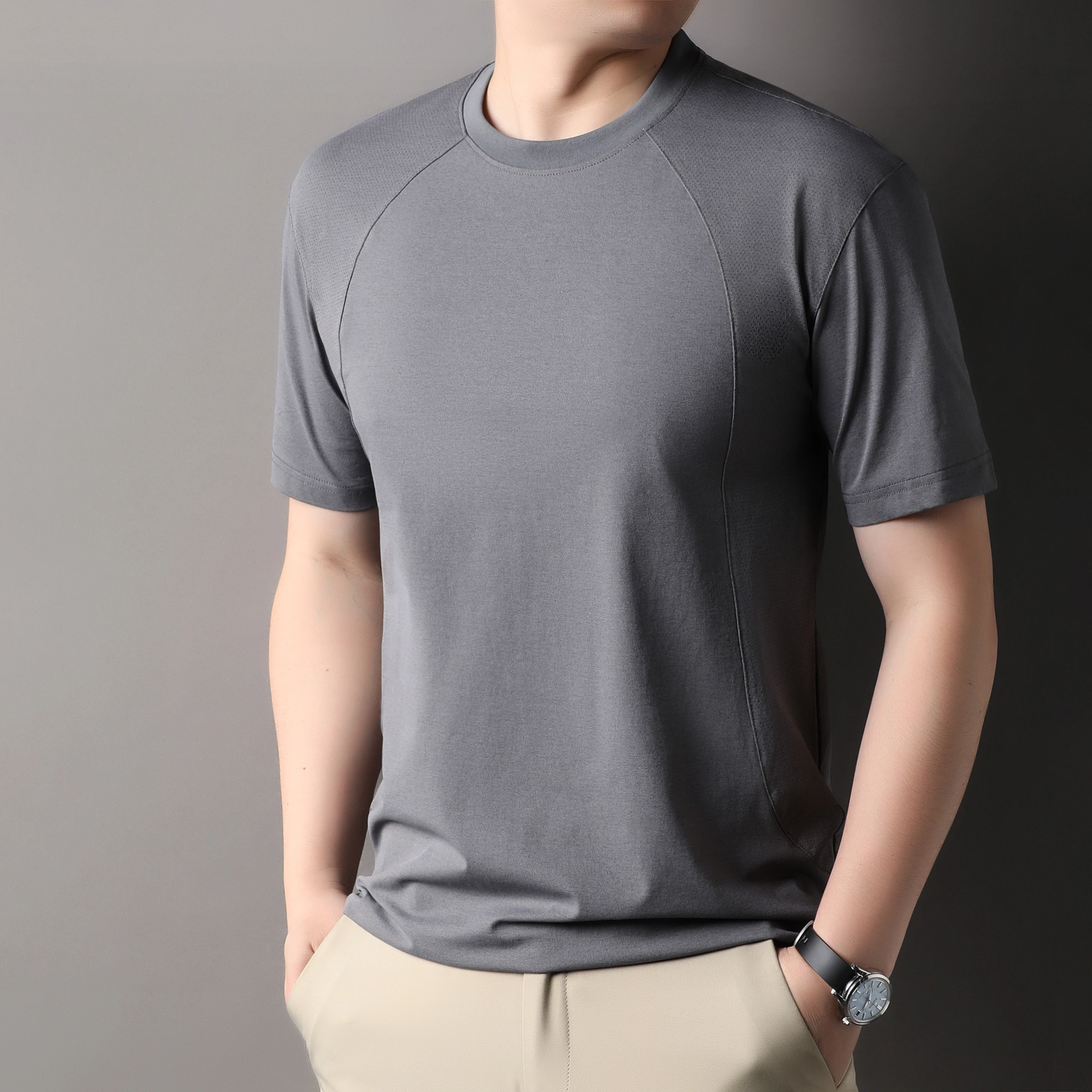 PIERRE CARDIN T