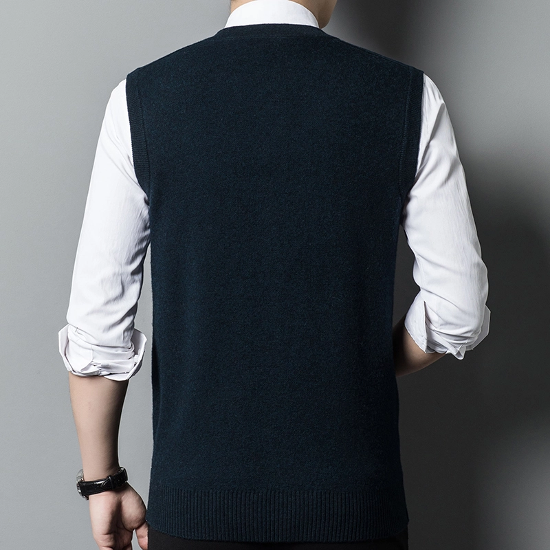 PIERRE CARDIN V