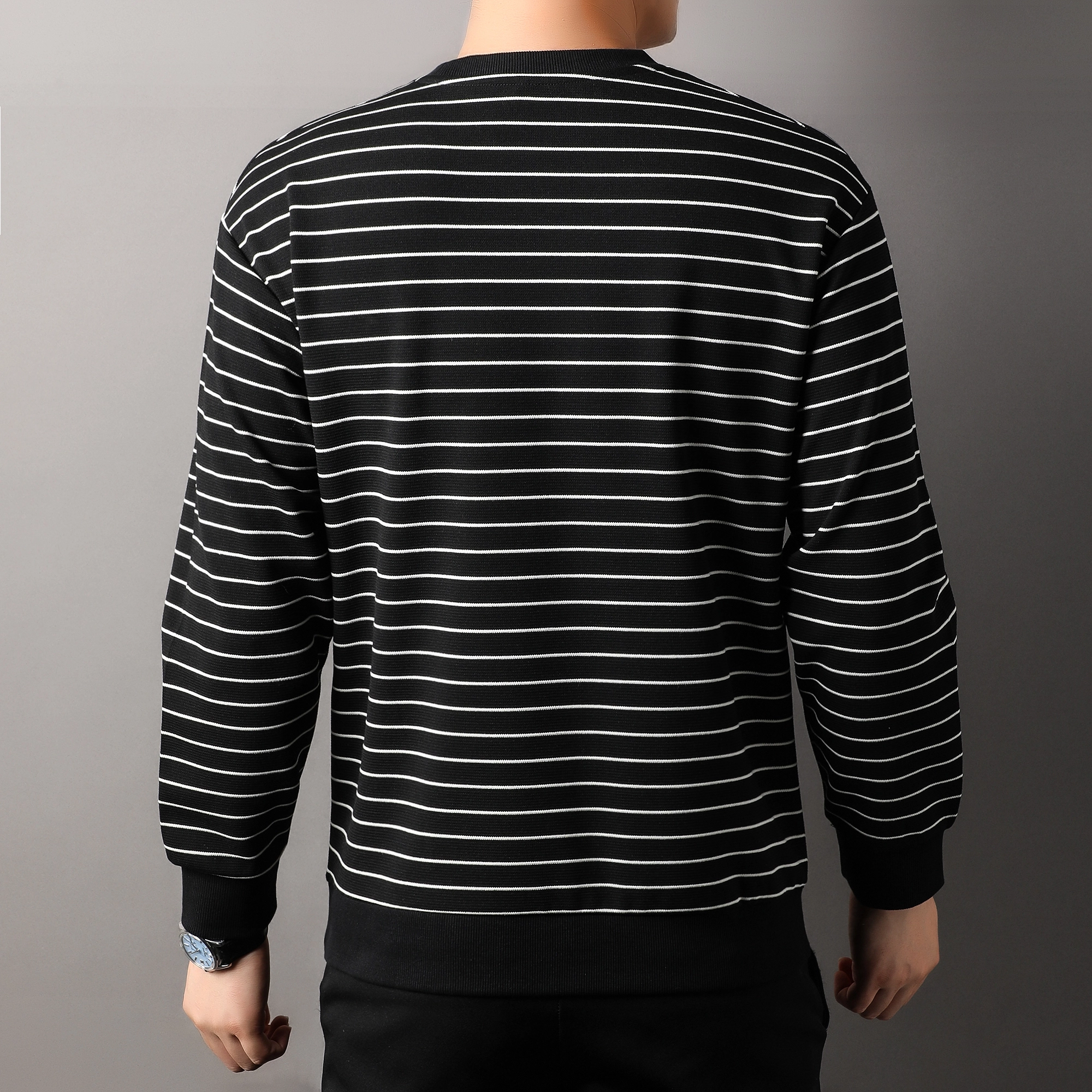 PIERRE CARDIN T