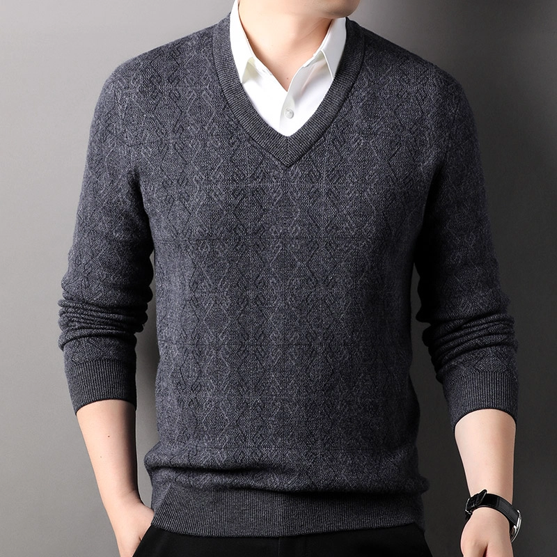PIERRE CARDIN V