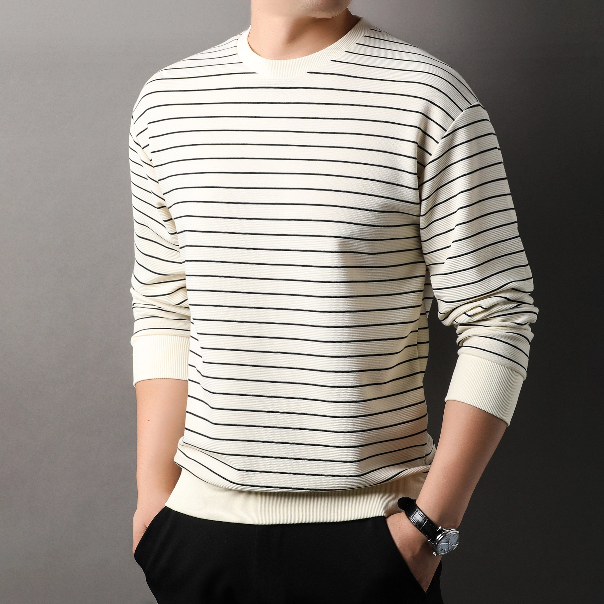 PIERRE CARDIN T