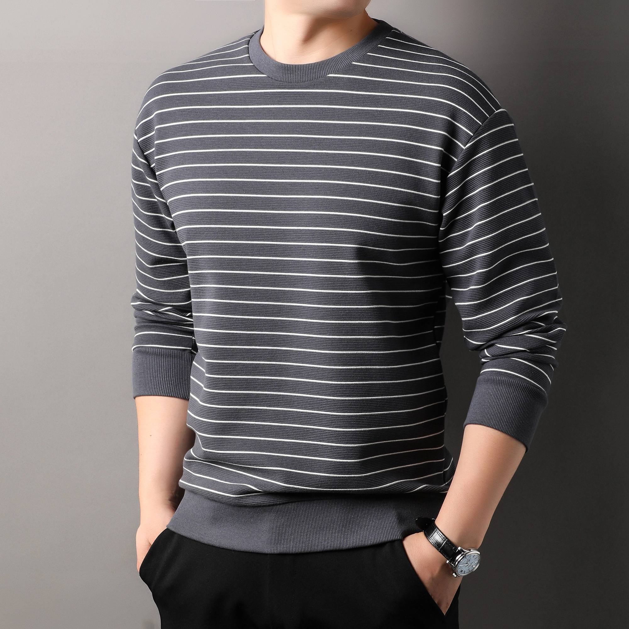 PIERRE CARDIN T