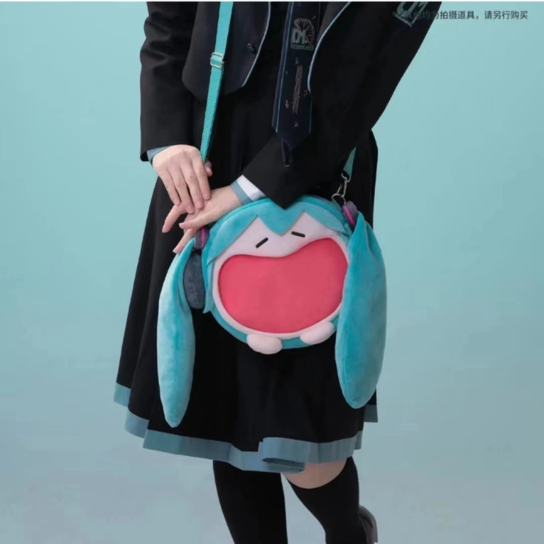 BEMOE UWA IP 40cm22.5cm