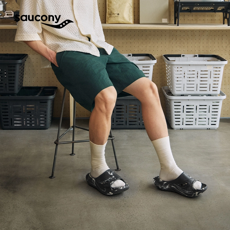 Saucony