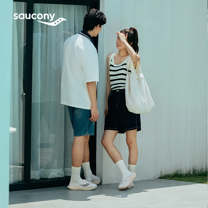 Saucony