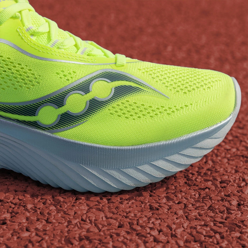 Saucony KINVARA 15