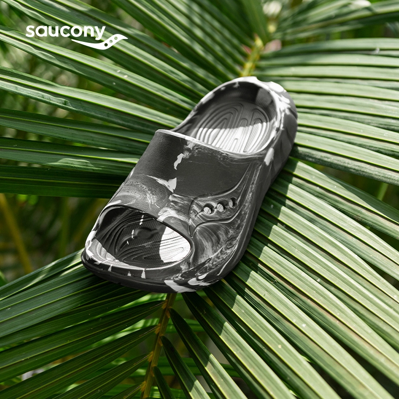 Saucony