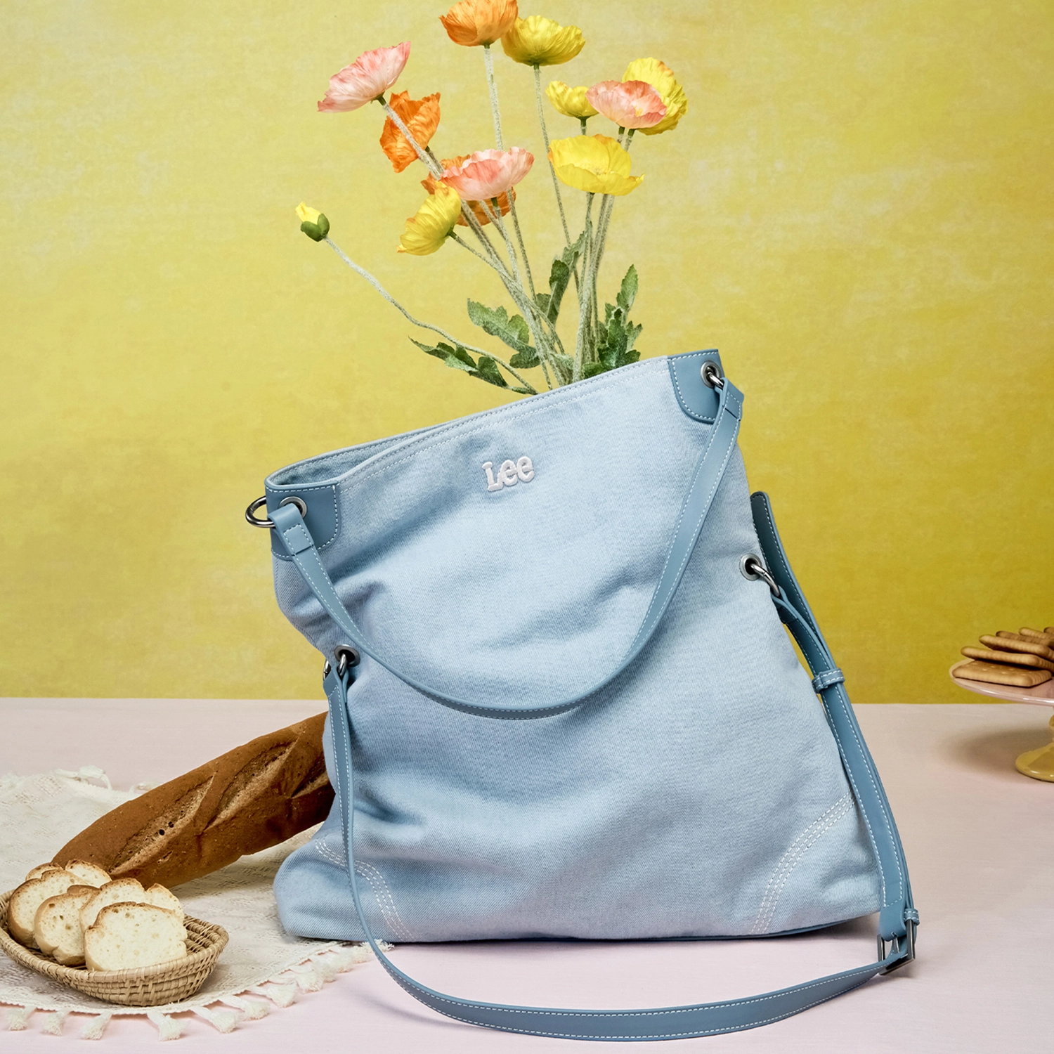 Lee Fold Bag