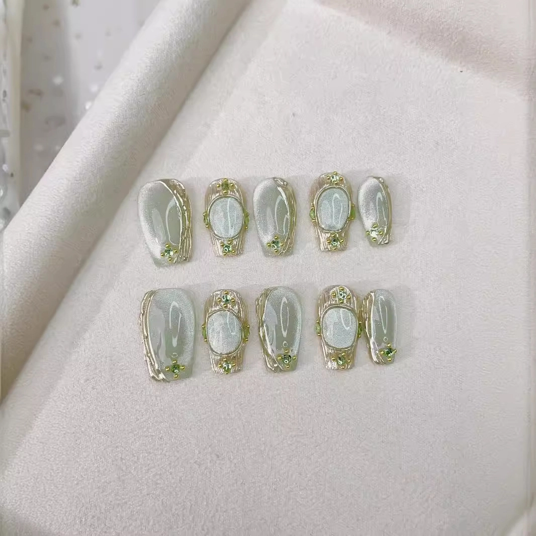 彩柚树 纯手工布契拉提爆闪晶石猫眼  穿戴甲 短梯青色晕染 可爱