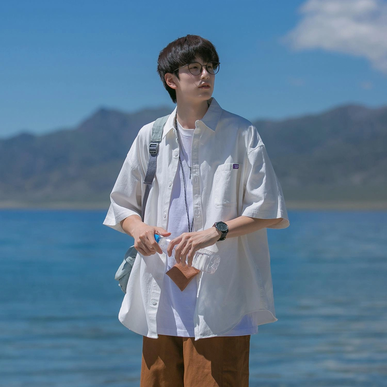 玉儿恋 纯色设计休闲港风翻领落肩宽松纽扣短袖衬衫 男款