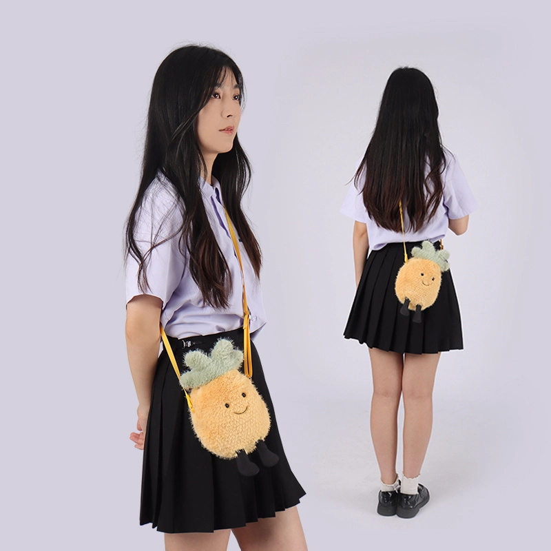 APRICOT LAMB 25cm