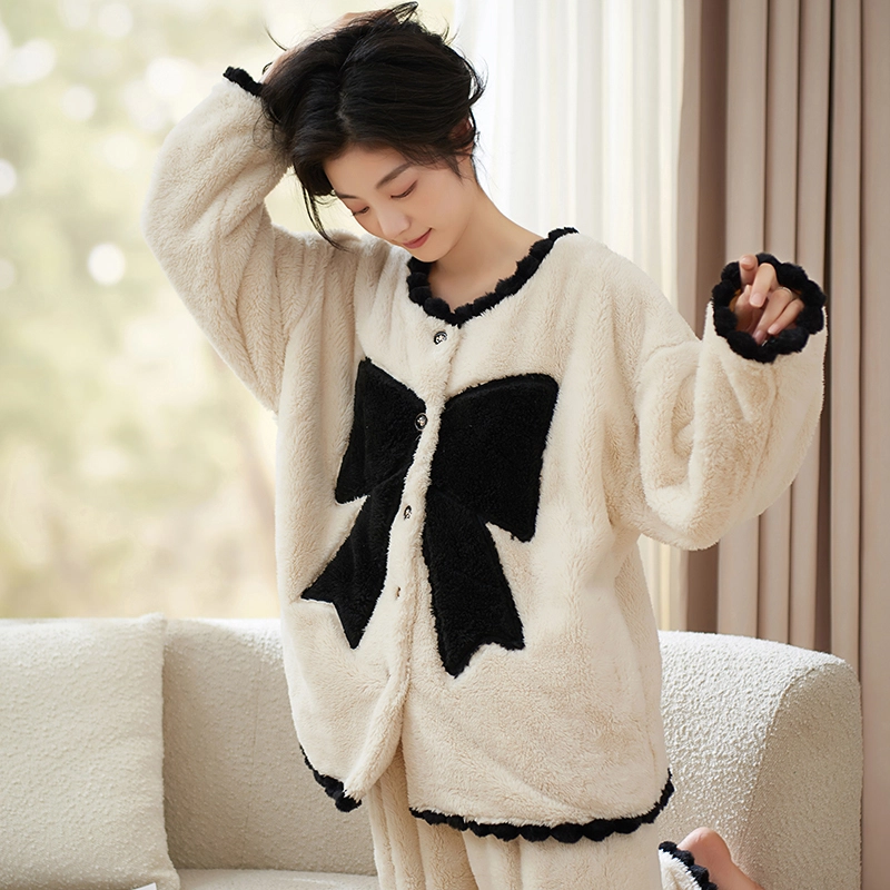 小情歌 家居服睡衣 珊瑚绒保暖睡衣女秋冬家居服女冬季大码长袖长裤女士小清新风蝴蝶结设计家居套装 女款 米白色