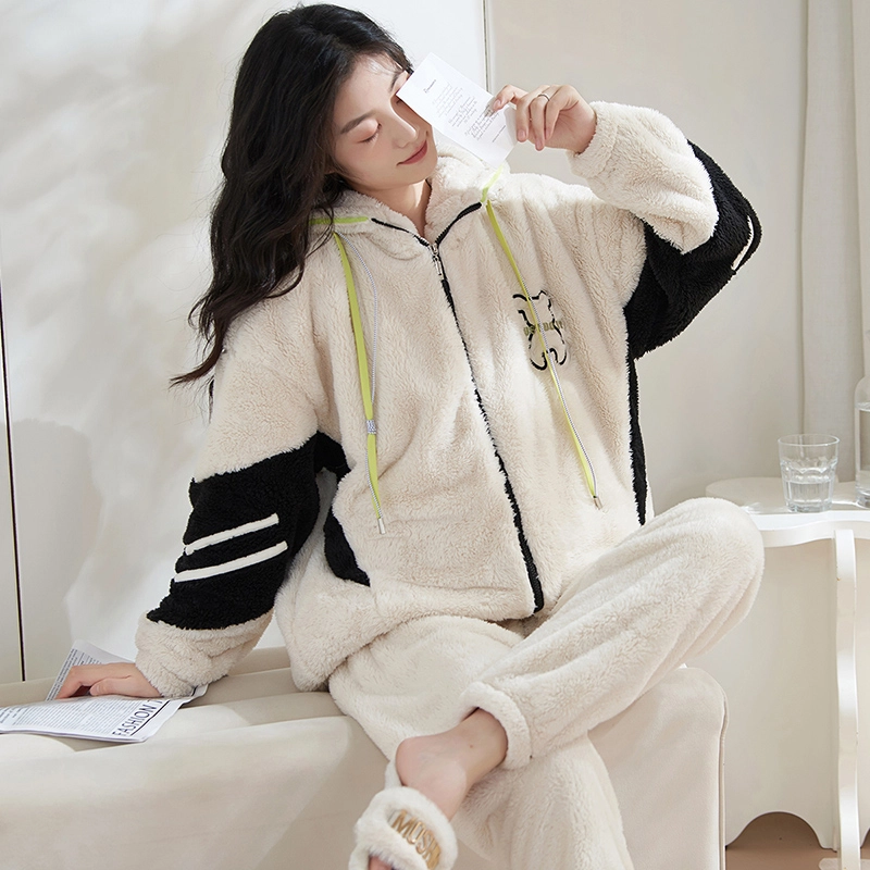 小情歌 家居服睡衣 珊瑚绒保暖睡衣女秋冬家居服女冬季大码长袖长裤女士连帽家居套装 女款 黑白拼色