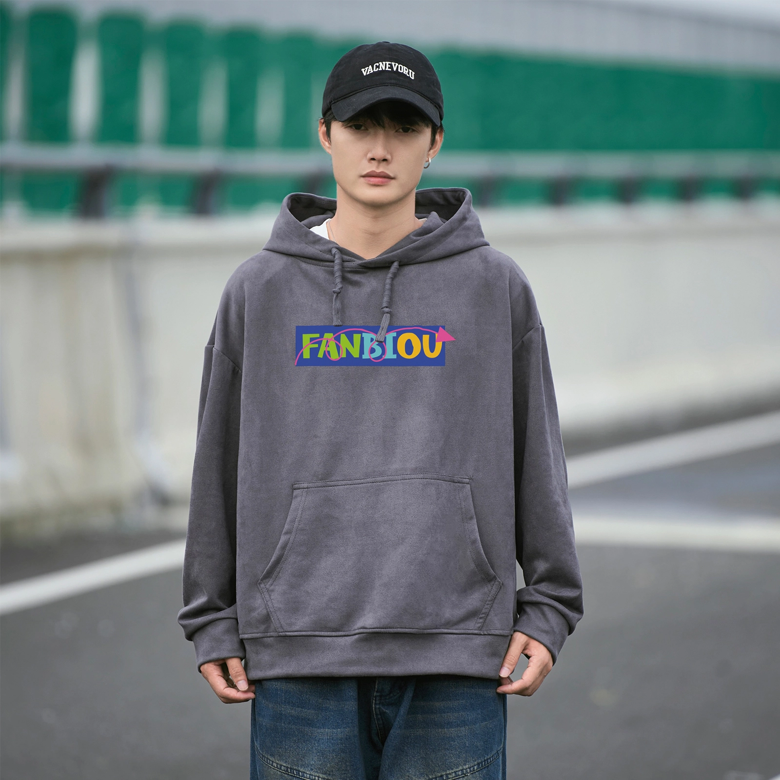 范比欧 字母印花套头休闲宽松连帽卫衣 男女同款