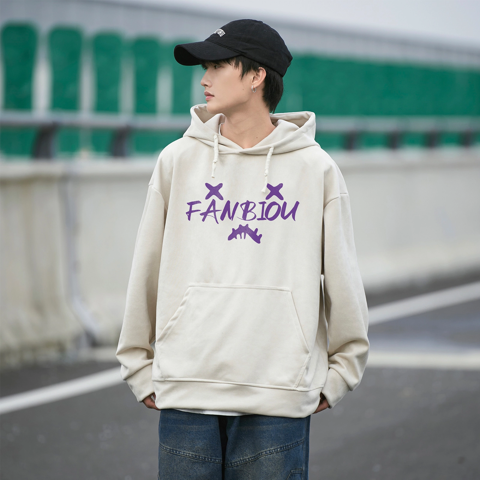 范比欧 怪拼格卡通字母印花休闲宽松连帽卫衣 男女同款