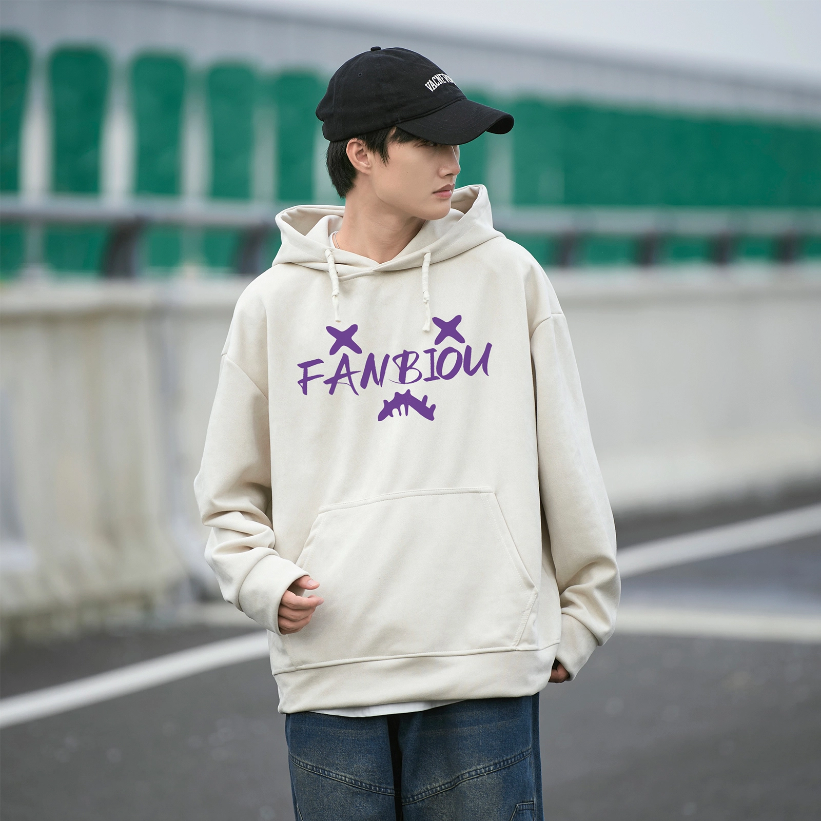 范比欧 怪拼格卡通字母印花休闲宽松连帽卫衣 男女同款