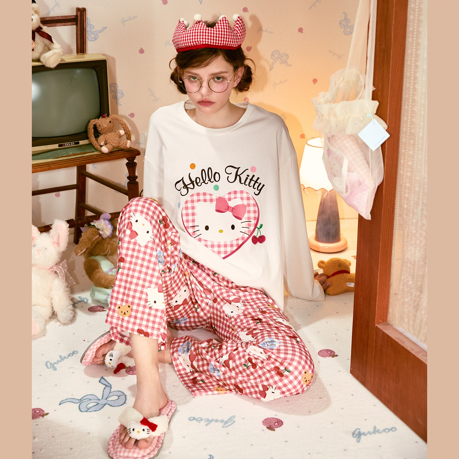 GUKOO x Hello Kitty