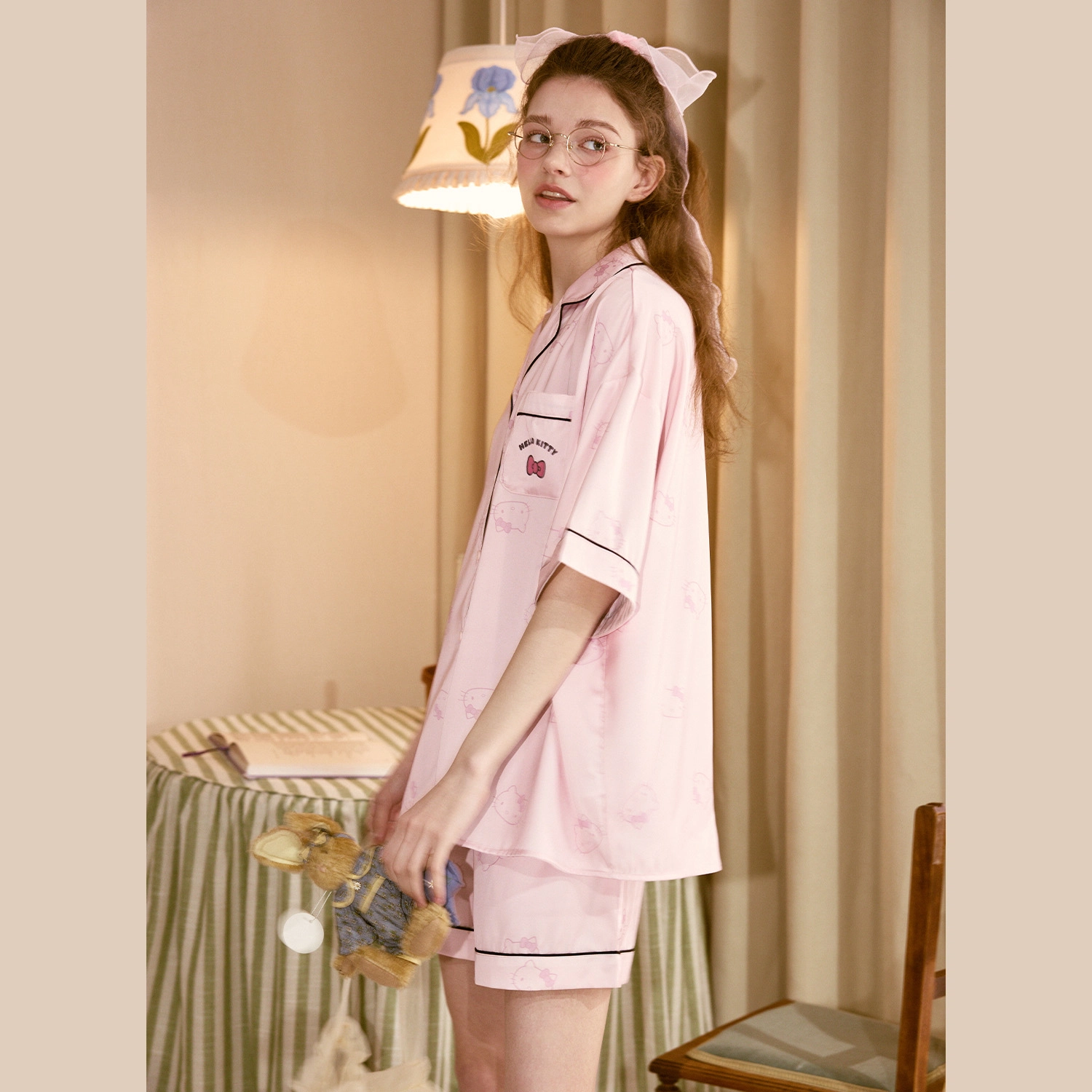 GUKOO x Hello Kitty