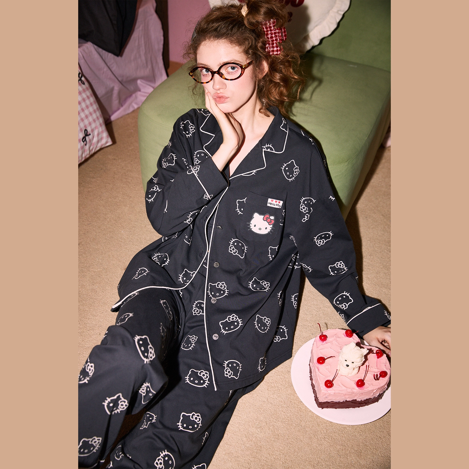 GUKOO x Hello Kitty