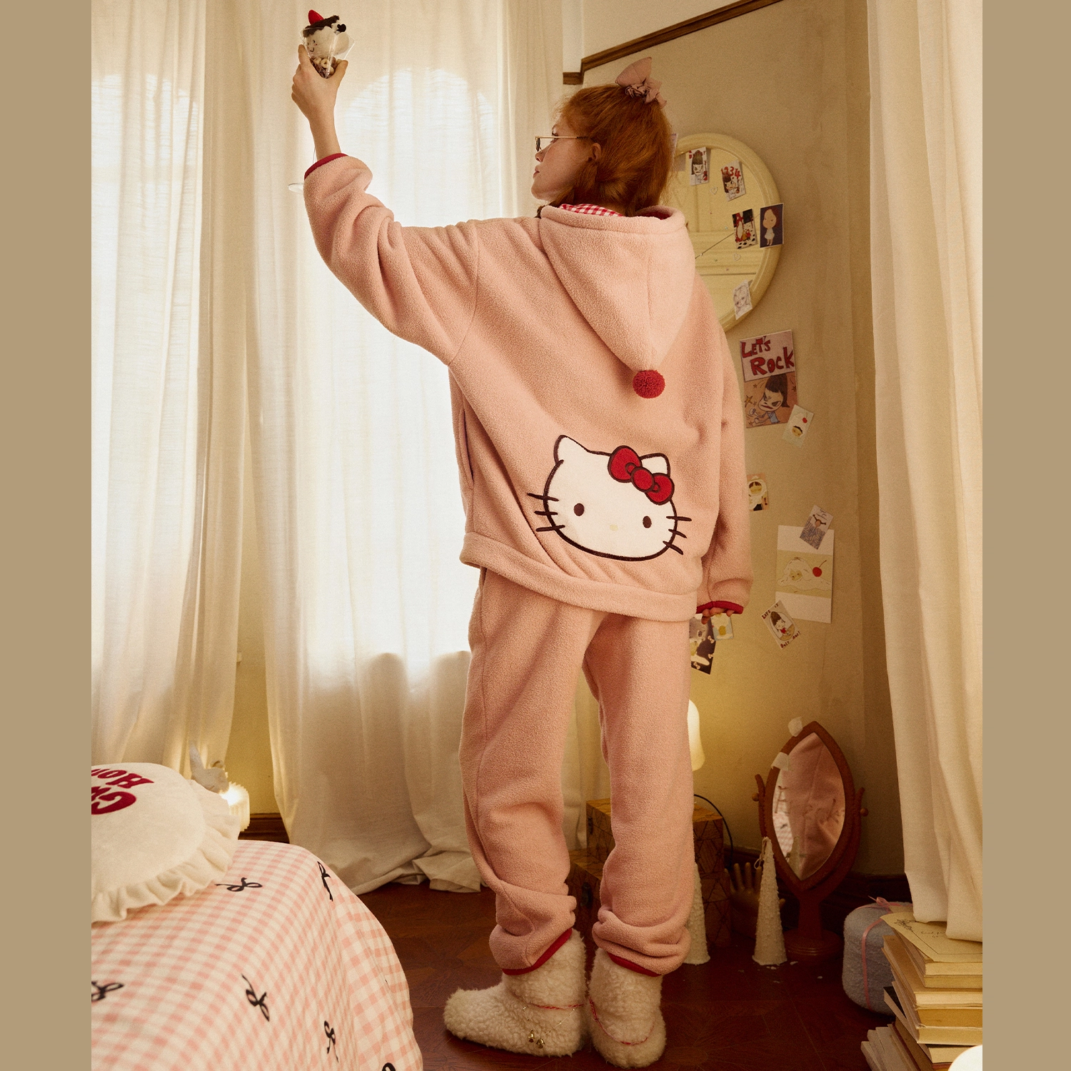 GUKOO x HelloKitty