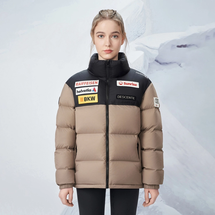 DESCENTE Ski style