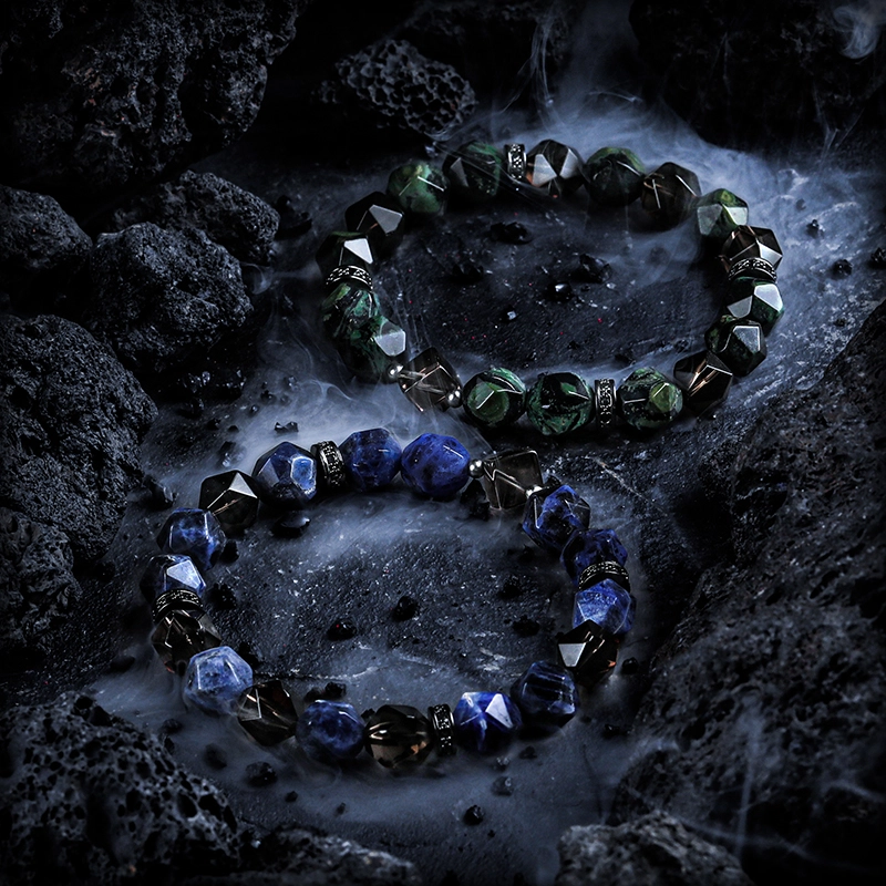 GUXI Dark World