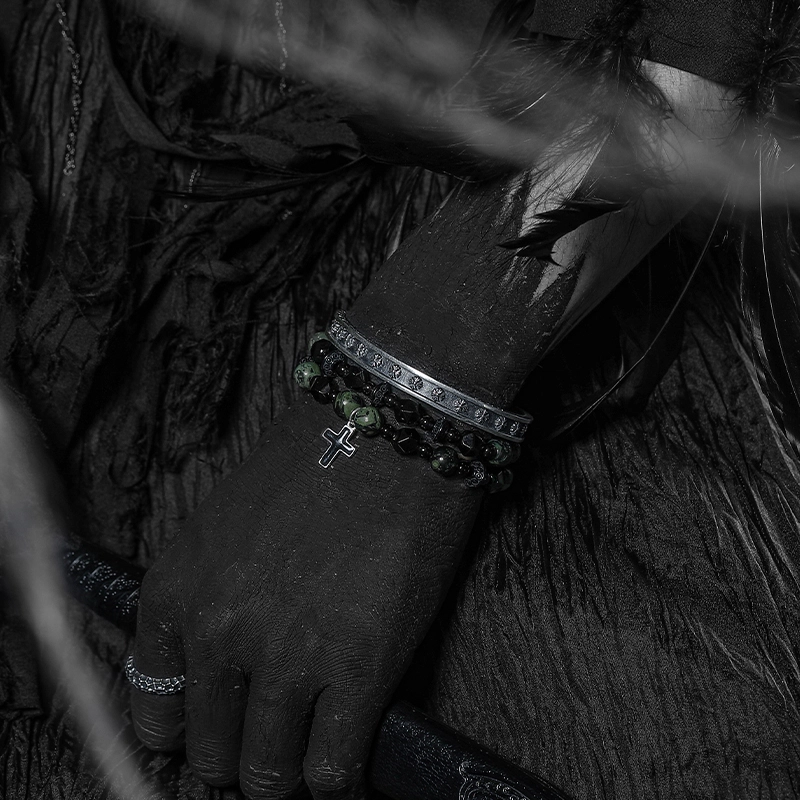 GUXI Dark World