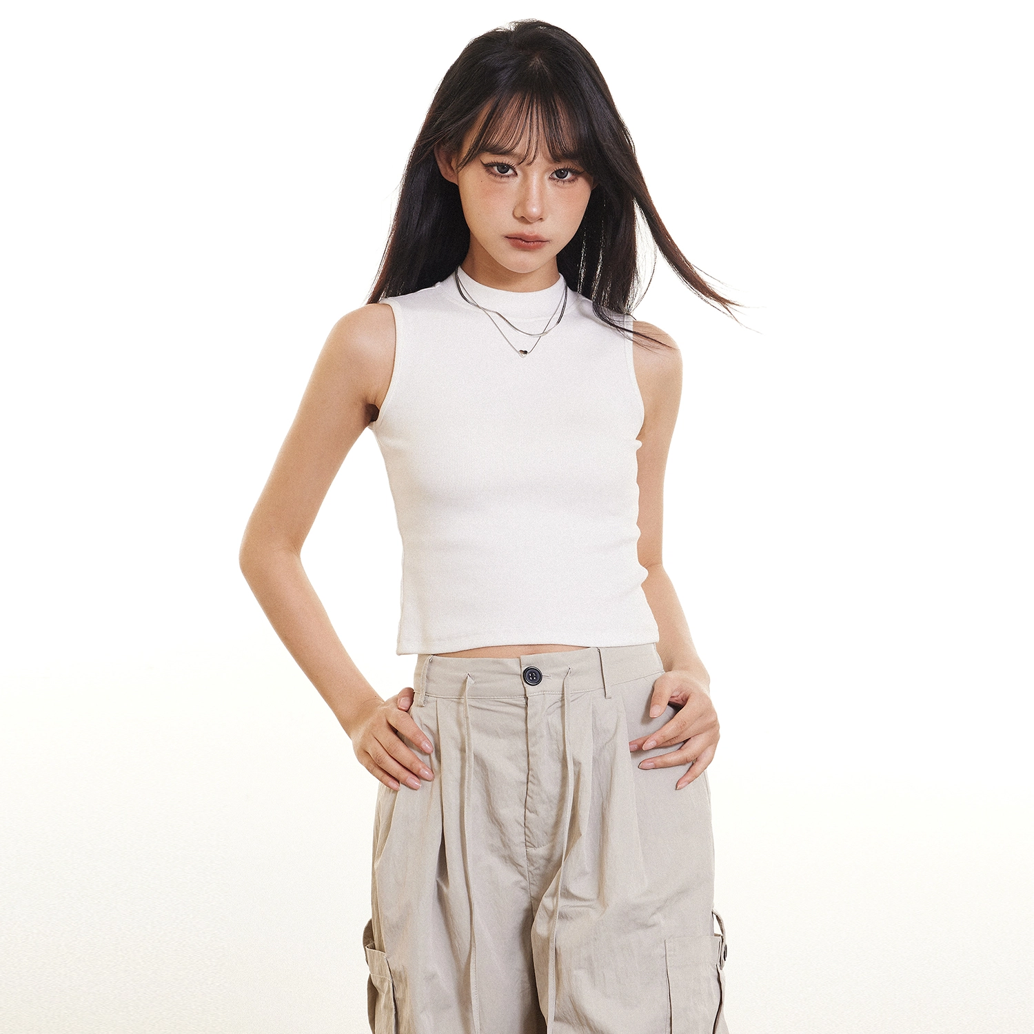 佐贝卡 修身打底外穿休闲短款修身辣妹小高领白色背心 女款