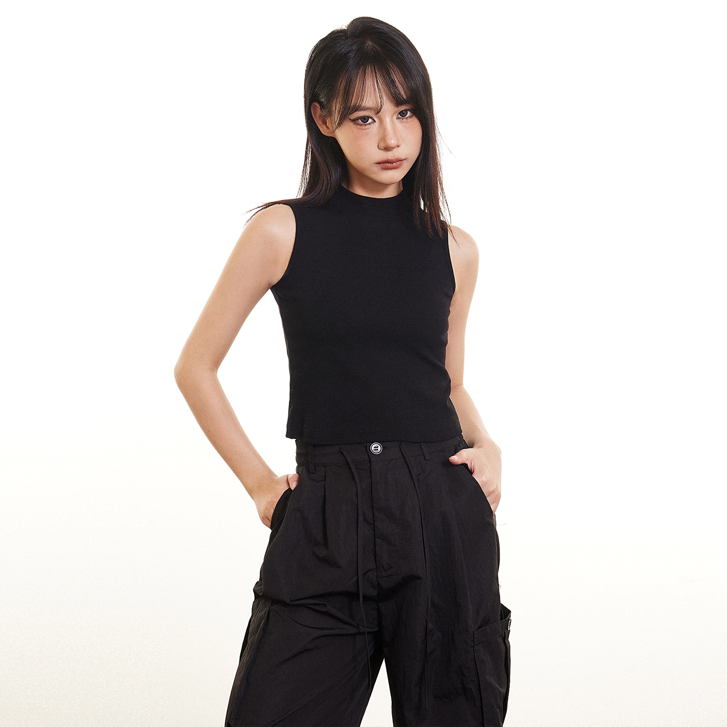 佐贝卡 修身打底外穿休闲短款修身辣妹小高领白色背心 女款