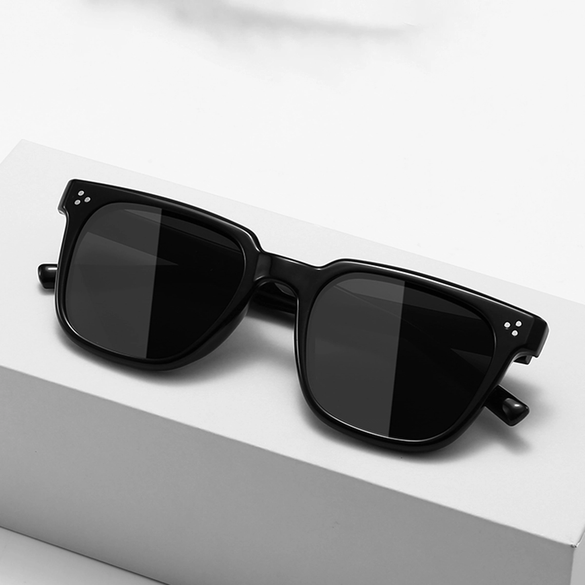 PRETTYALLUSION TR90