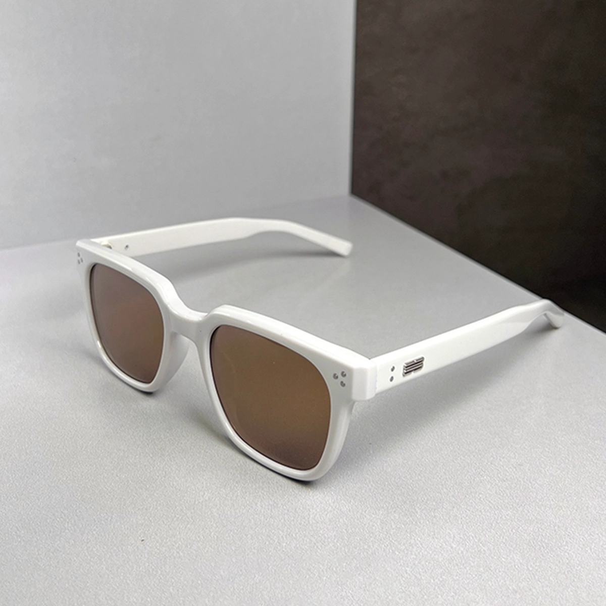 PRETTYALLUSION TR90