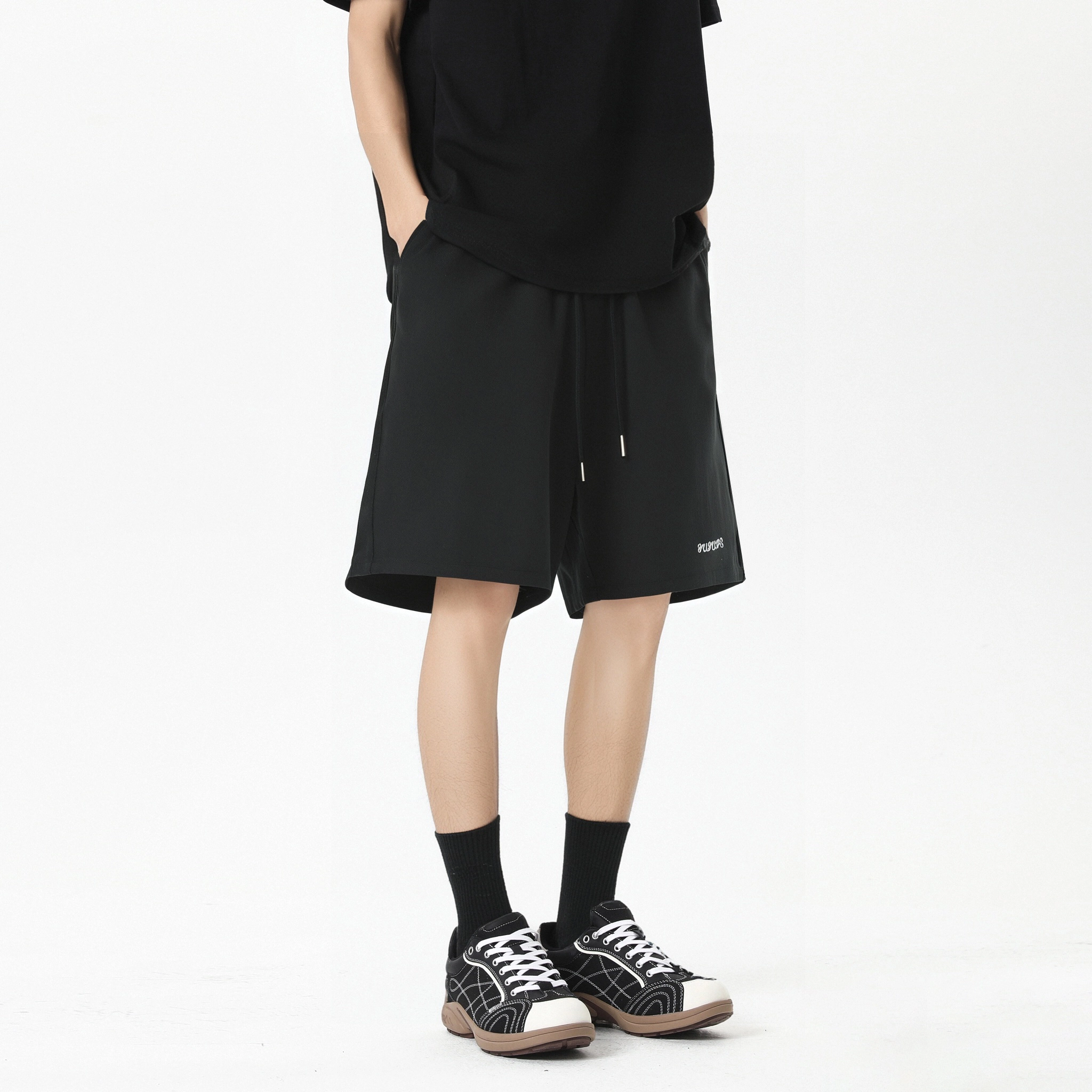 AWAO