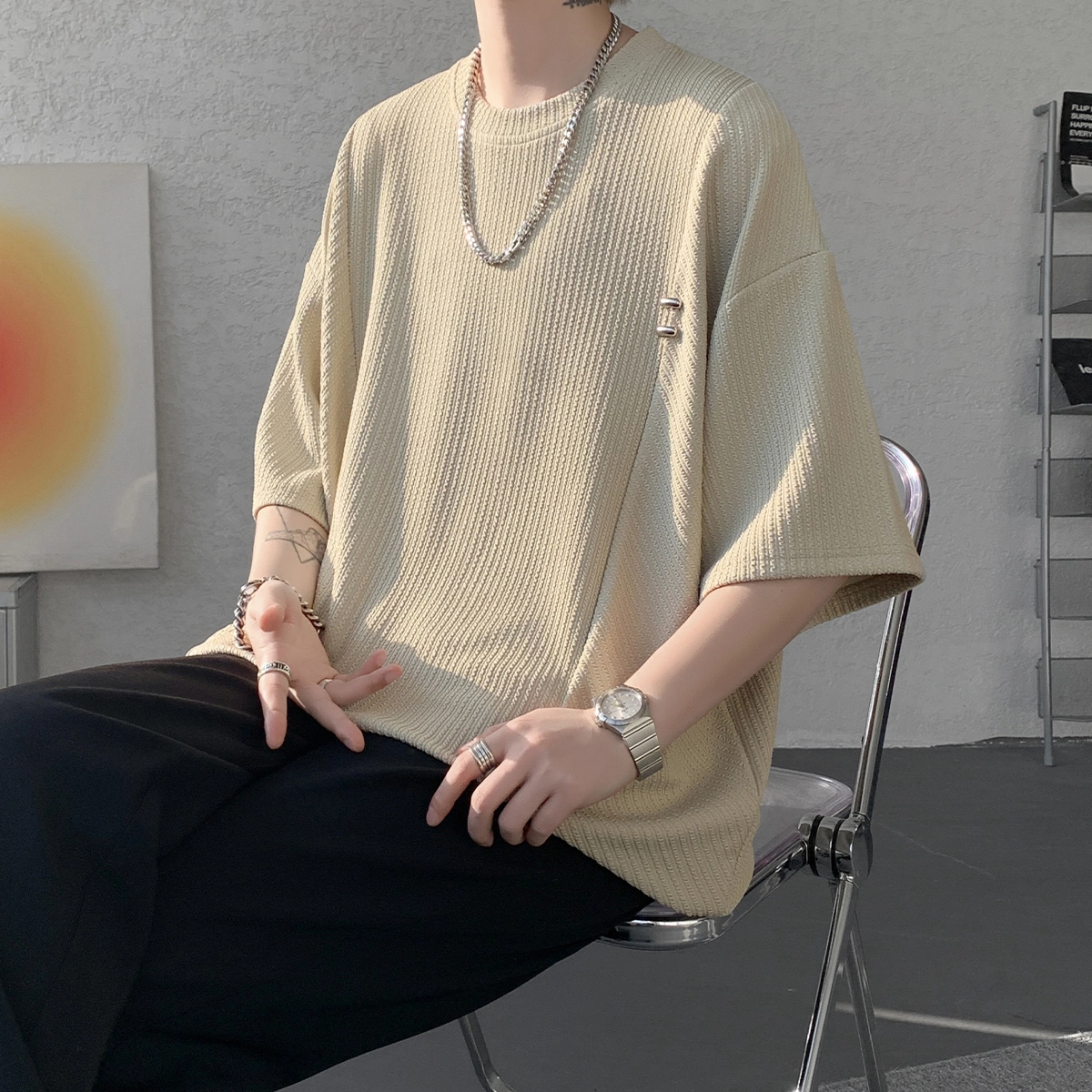 AWAO T