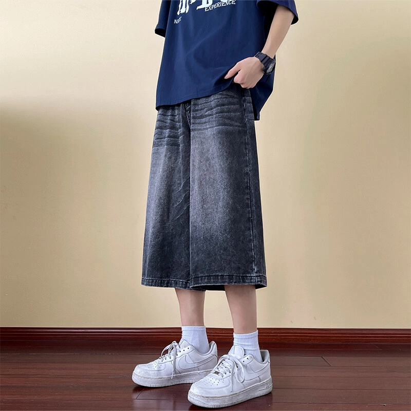 AWAO