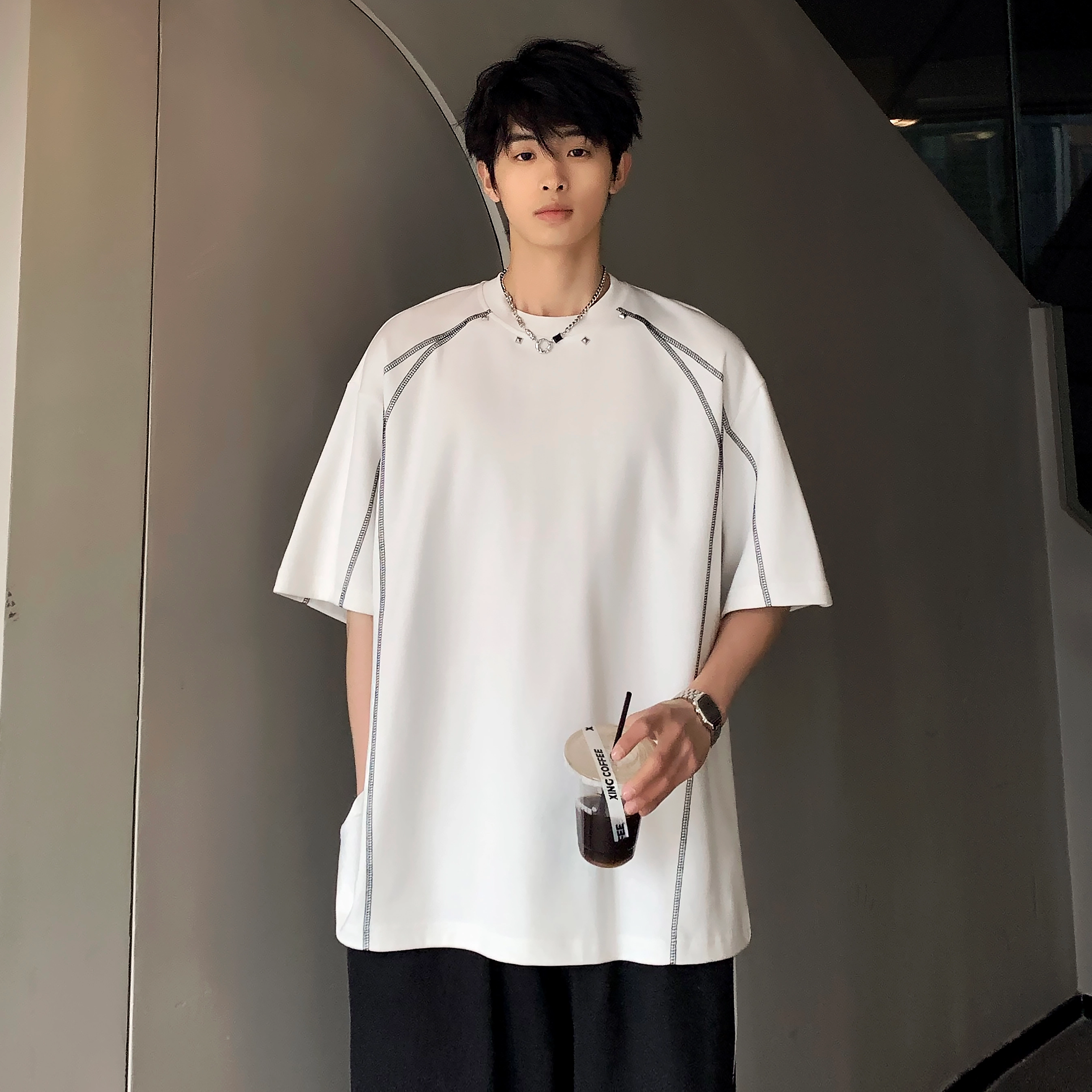 AWAO T