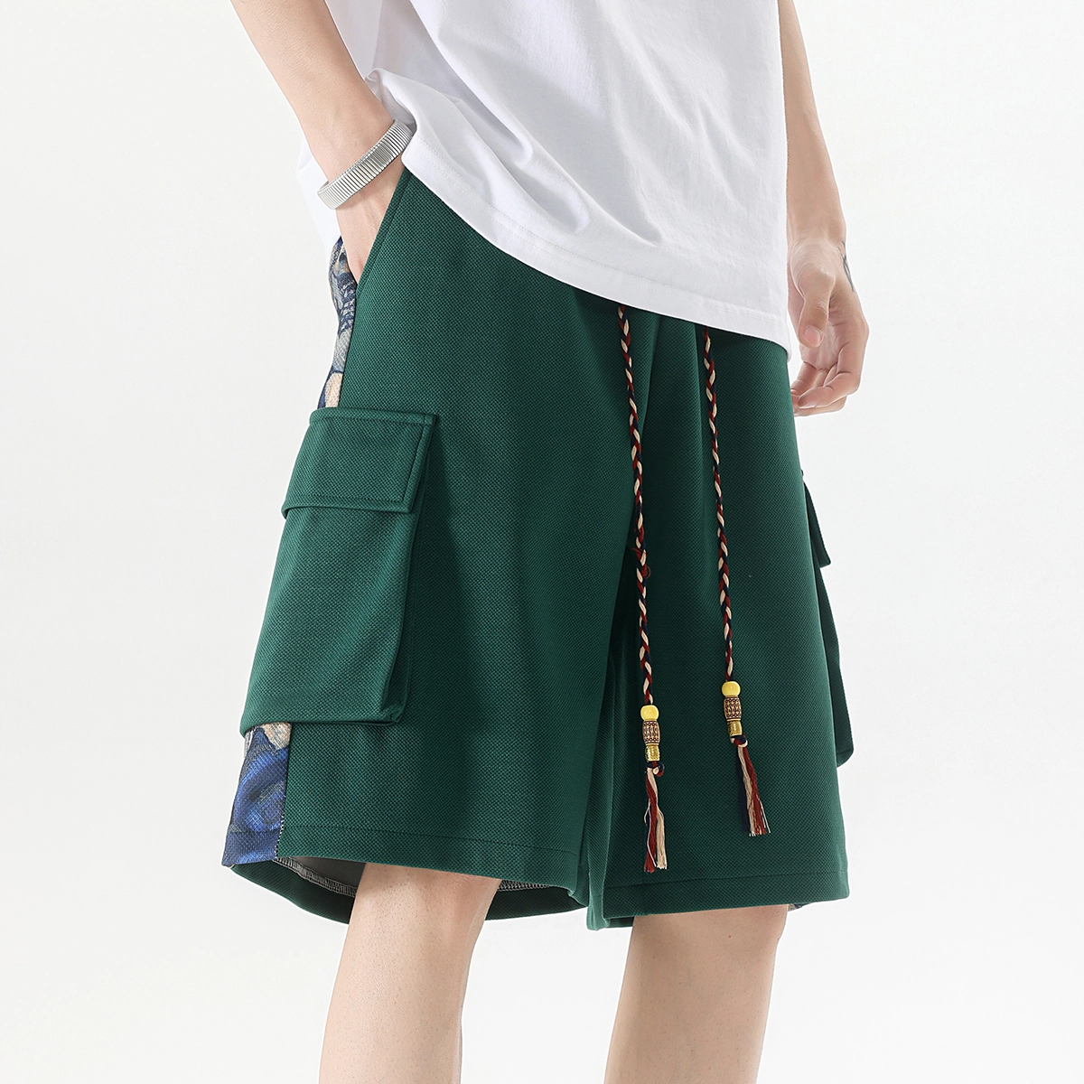 AWAO