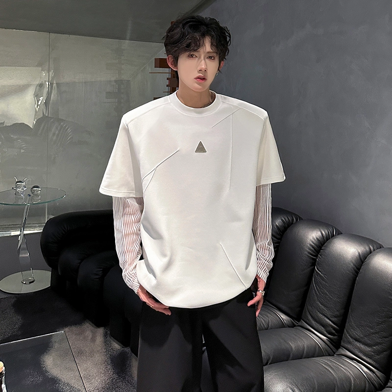 AWAO T