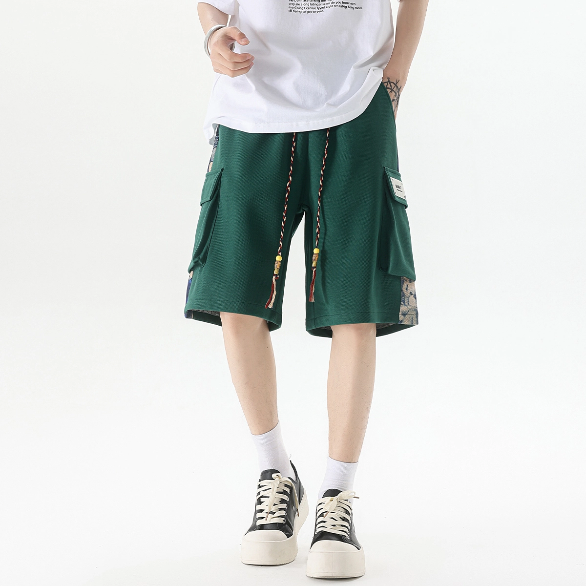 AWAO