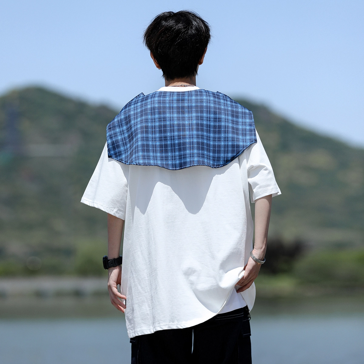 AWAO T
