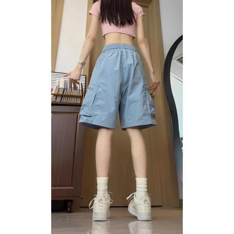 AWAO