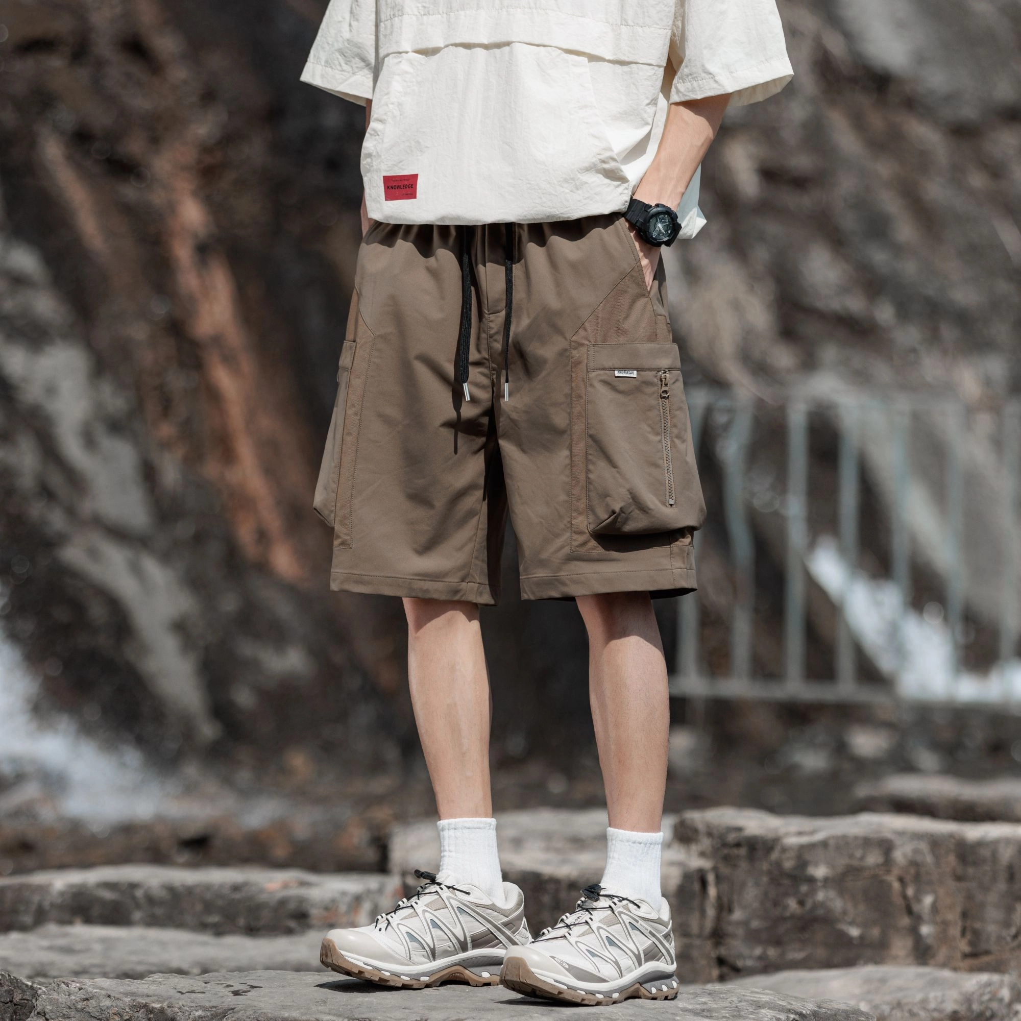 AWAO