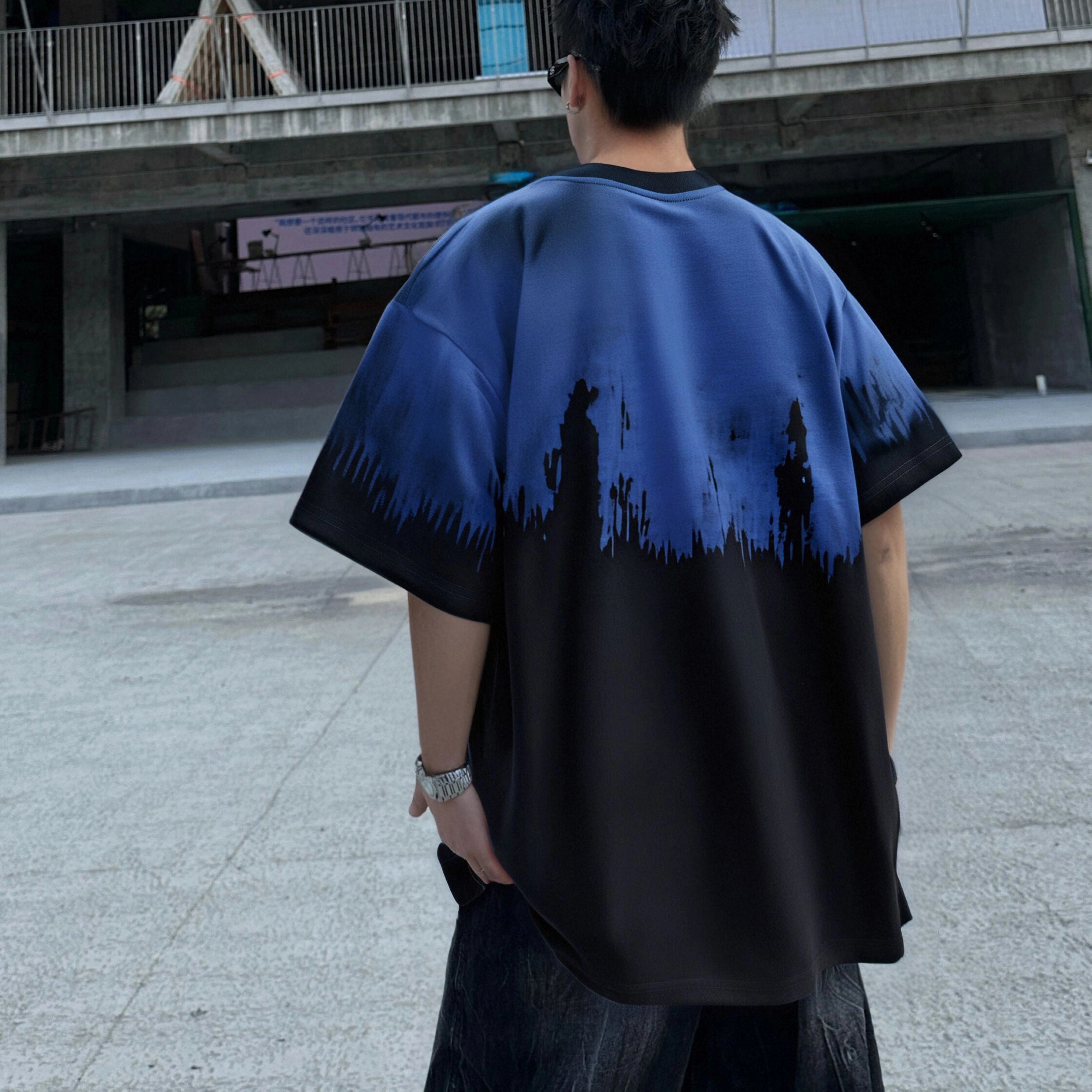 AWAO T