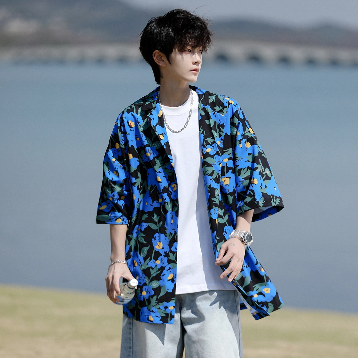 AWAO