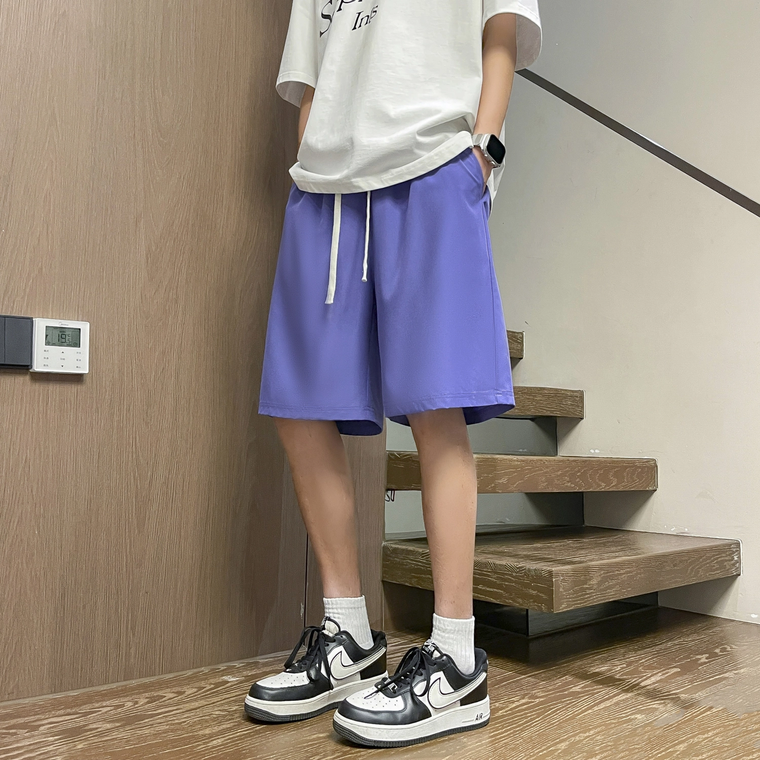 AWAO