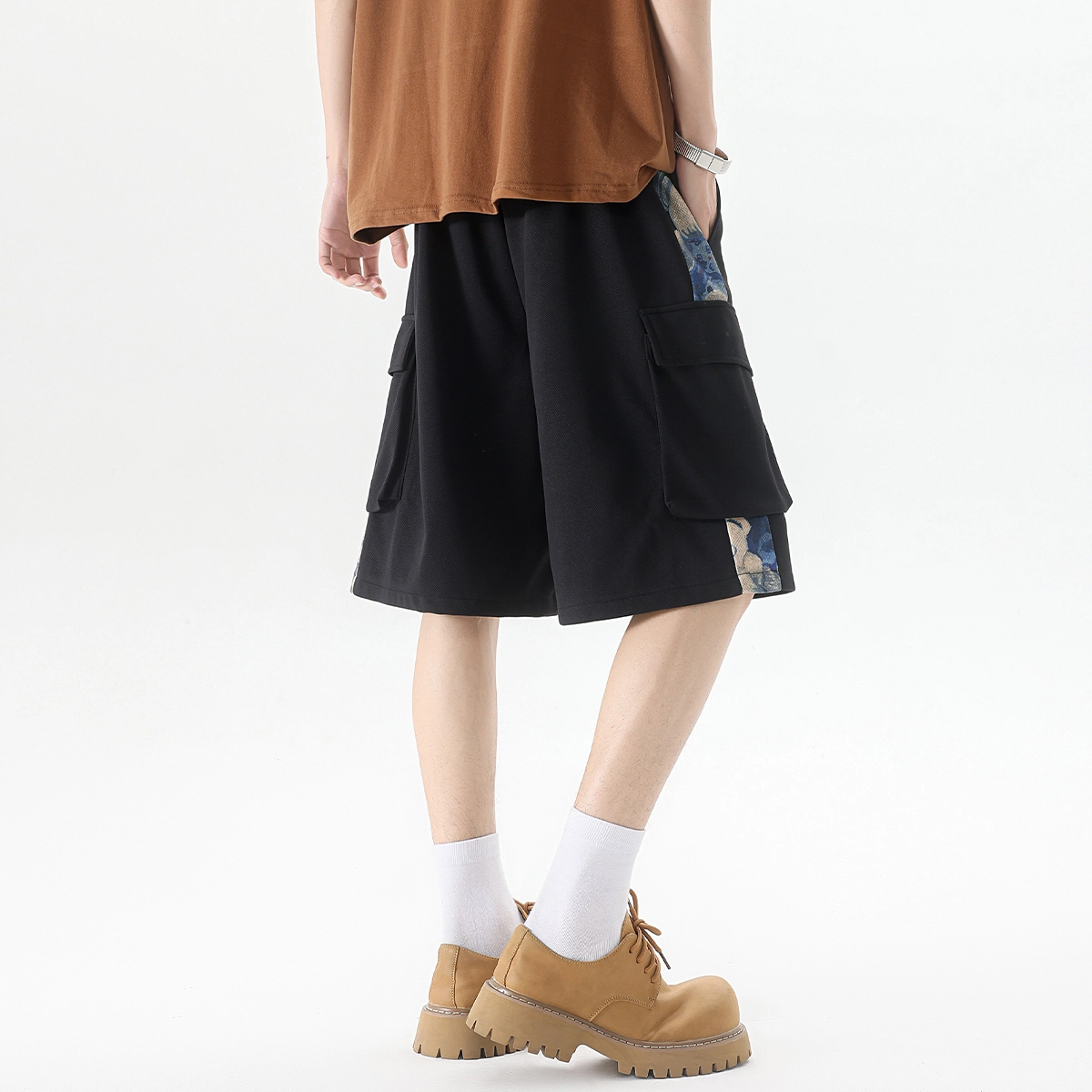 AWAO