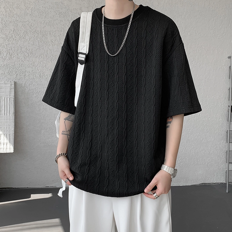 AWAO T