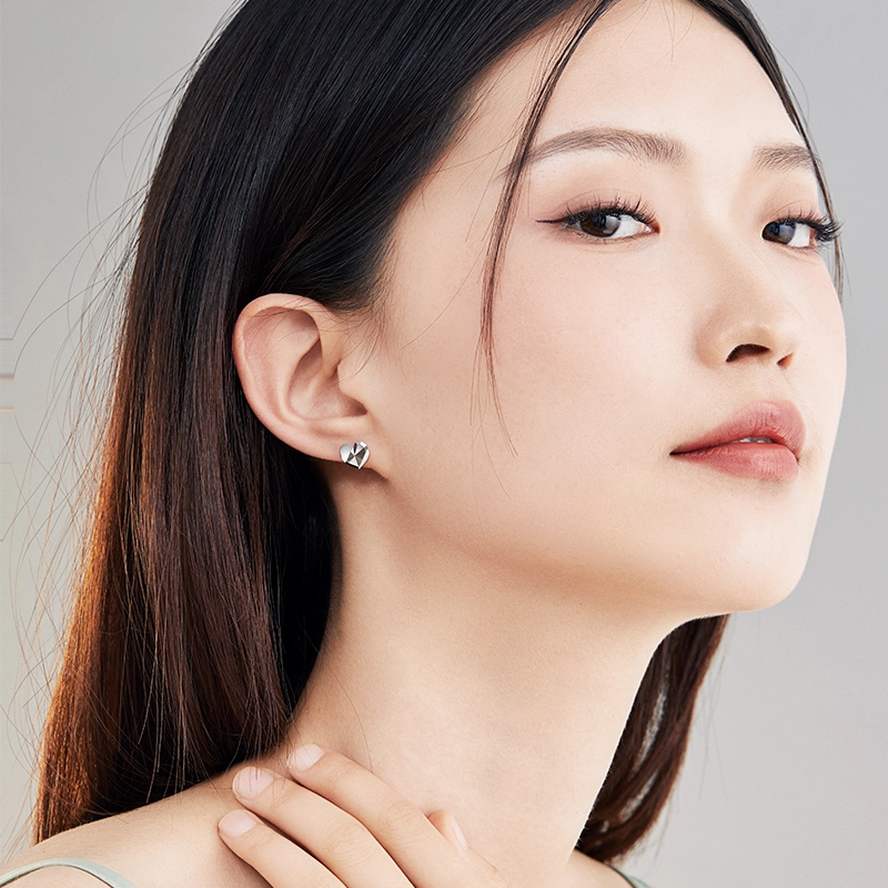 中鑫珠宝 几何切面闪耀耳饰 铂金 耳钉 女款