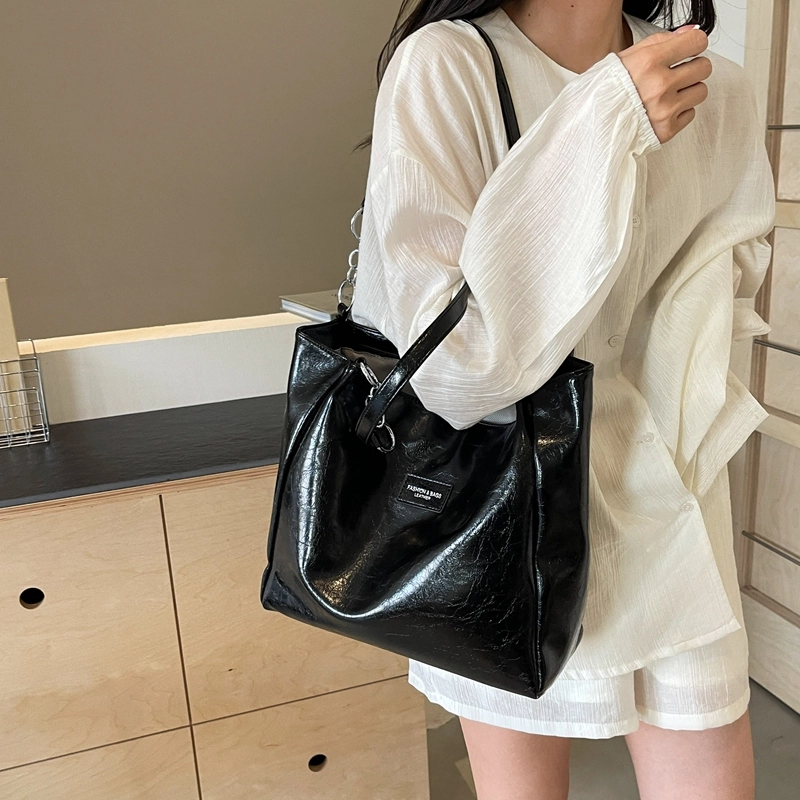 FCTOSSR PU Tote