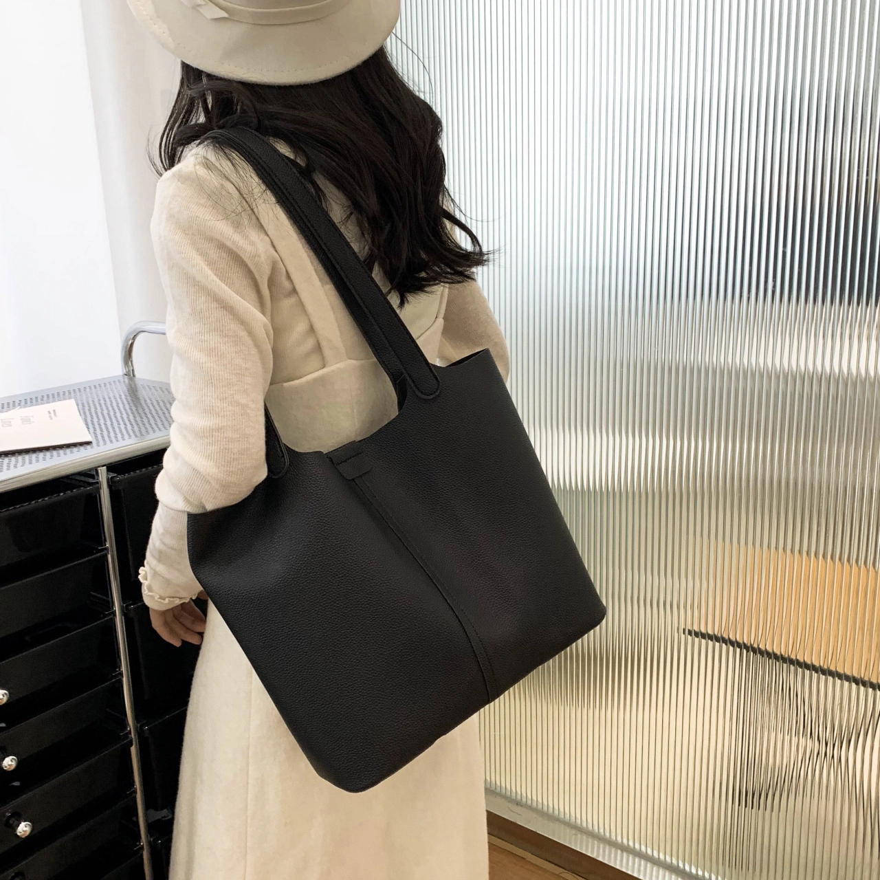 FCTOSSR PU Tote